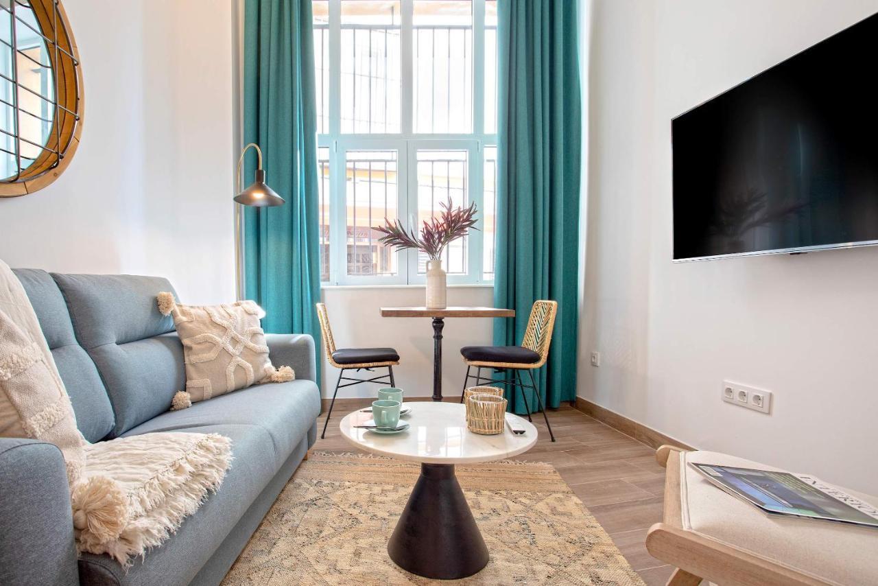 Genteel Home Pajaritos 17 Севиля Екстериор снимка