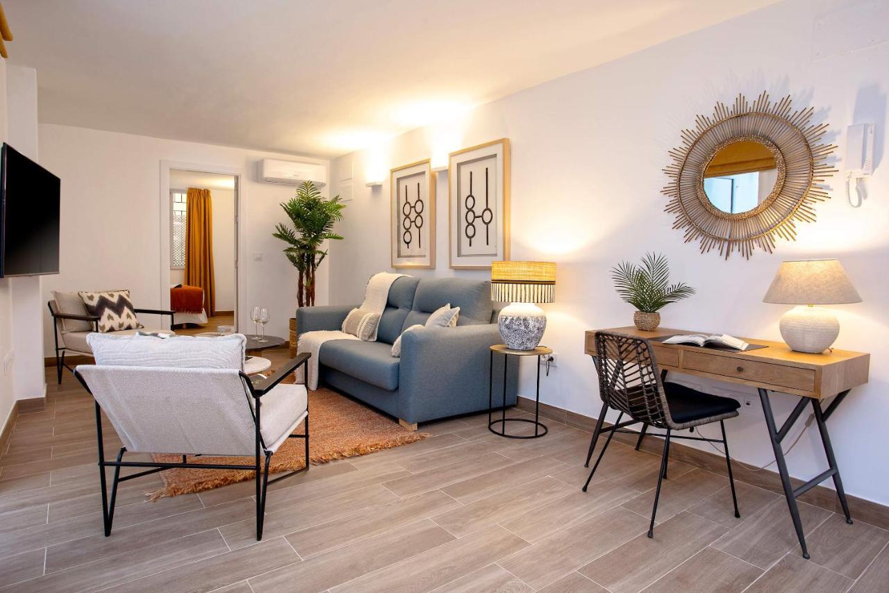 Genteel Home Pajaritos 17 Севиля Екстериор снимка