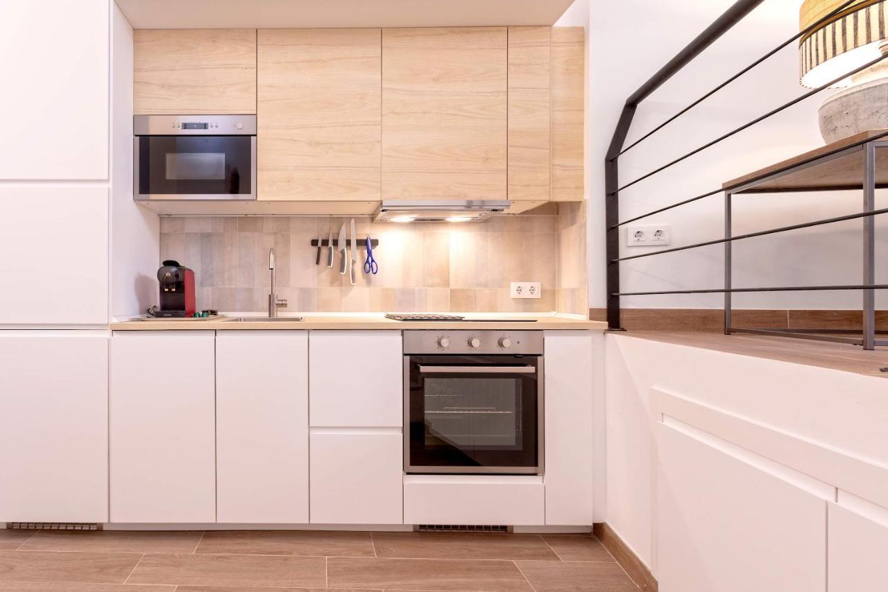Genteel Home Pajaritos 17 Севиля Екстериор снимка